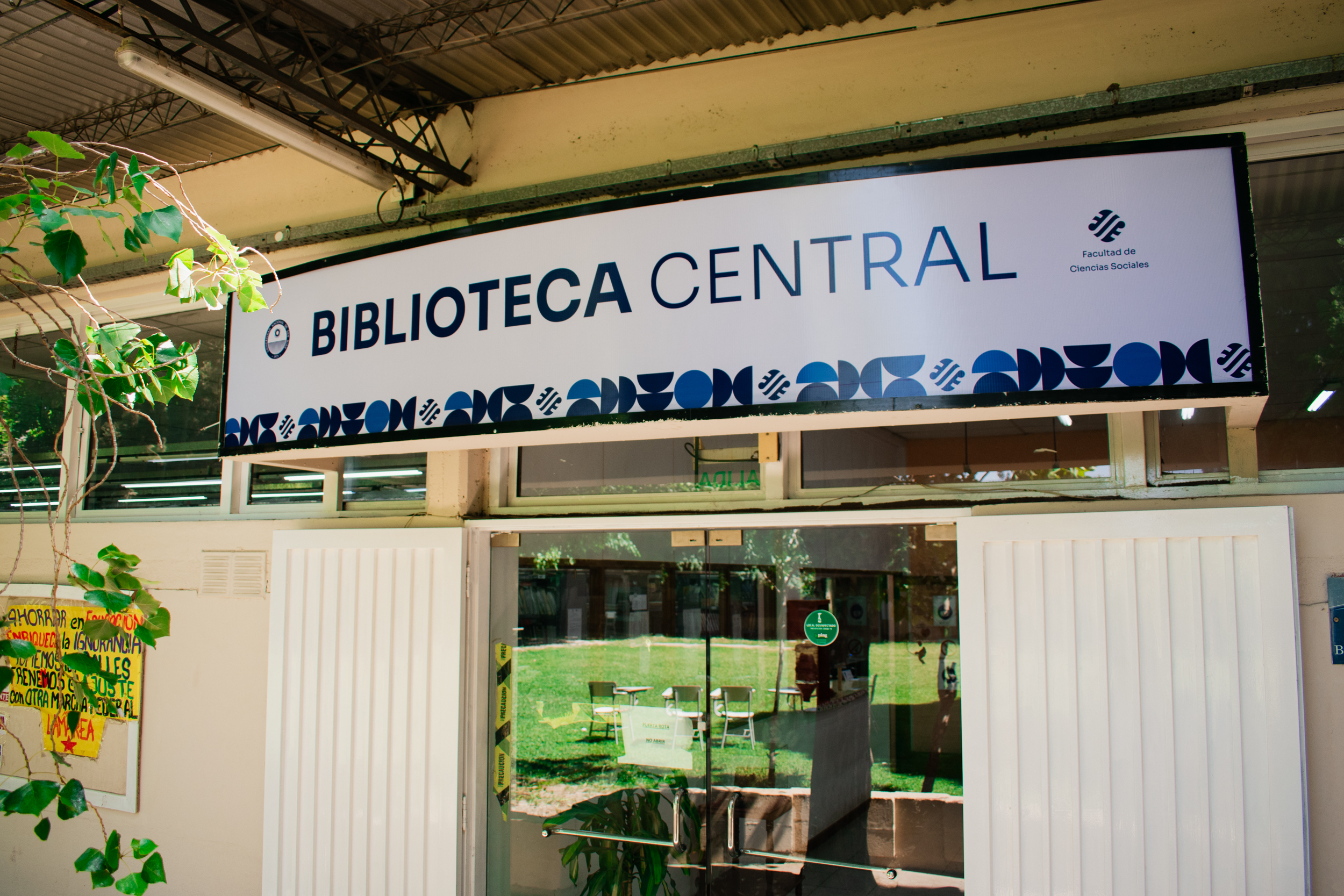 Sociales transita la última etapa de actualización de su señalética