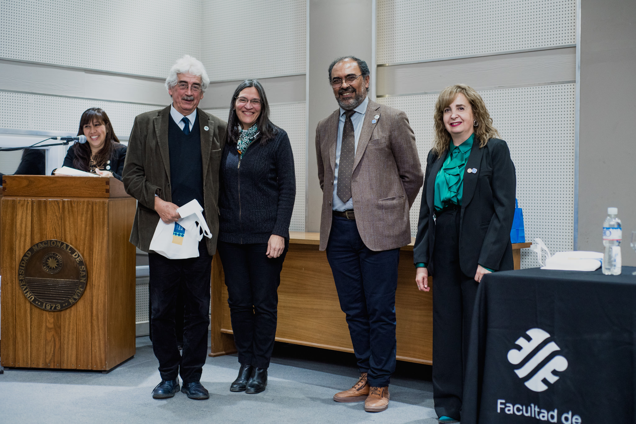 "Los cuestionamientos neoliberales actuales son un asedio al corazón democrático de la universidad pública"