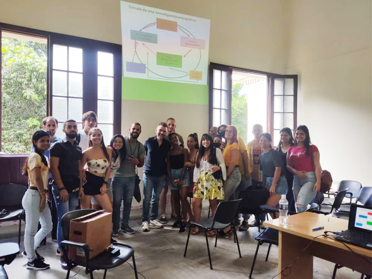 Daniel Gimeno, docente e investigador de Sociales, participa de una estancia científica en Cuba 