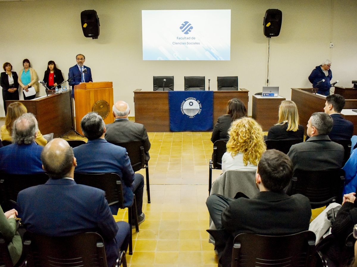 60 aniversario para una institución dedicada a la formación en distintas disciplinas de lo social