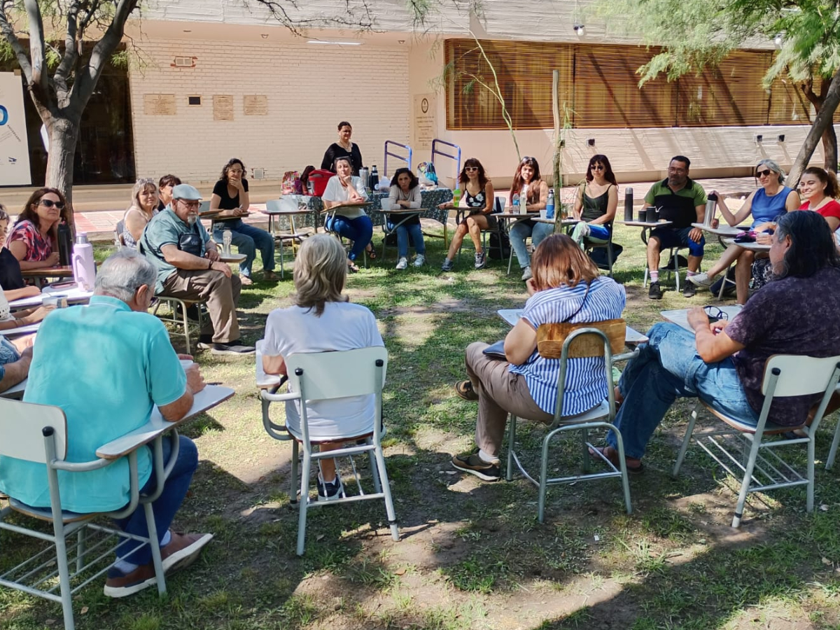 Encuentro por el Día de los Derechos Humanos en el Bosque de la Memoria