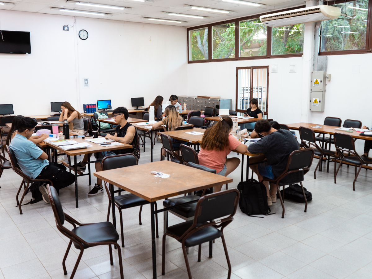 Ya están disponibles los horarios de cursos de nivelación febrero 2026