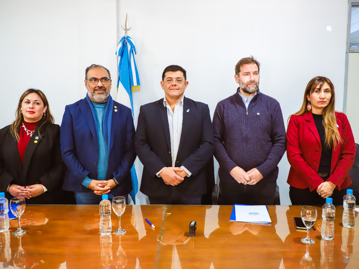 Nuevo acuerdo de cooperación entre Sociales y el Municipio de Jáchal 