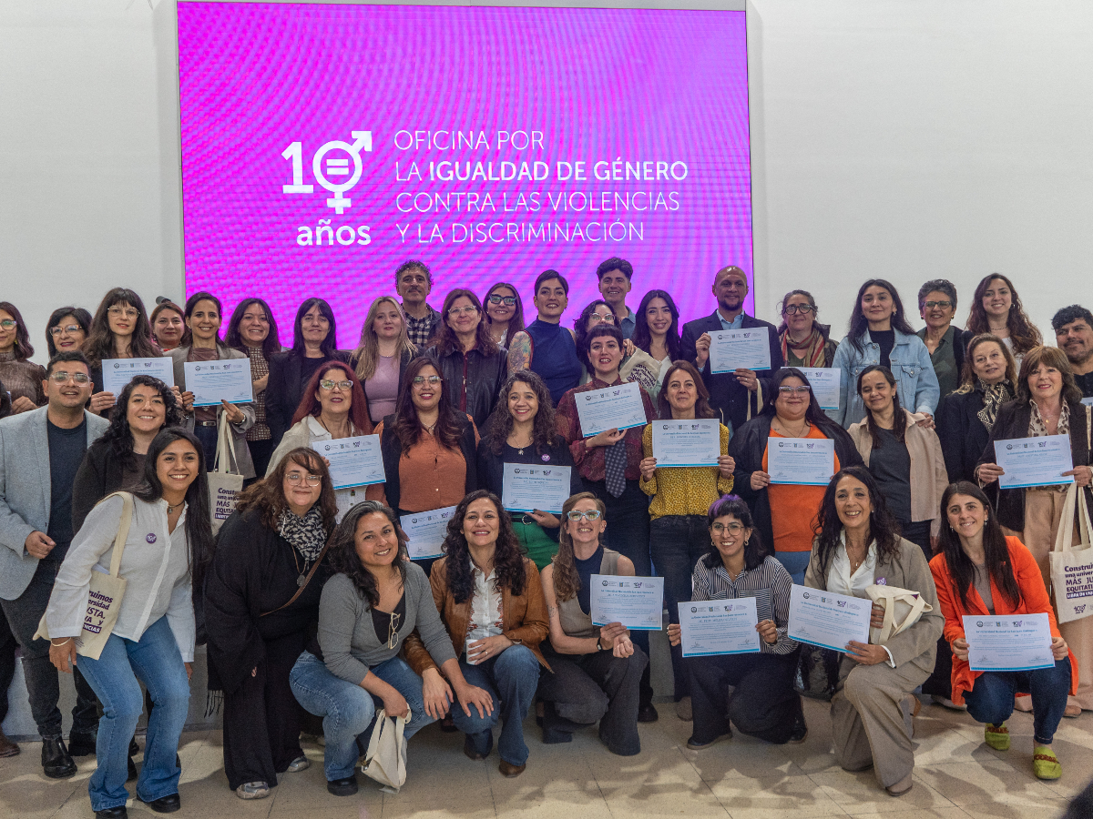 10 años de la Oficina por la Igualdad de Género de la UNSJ: reconocieron a docentes, investigadoras/es, egresados/as y estudiantes de Sociales