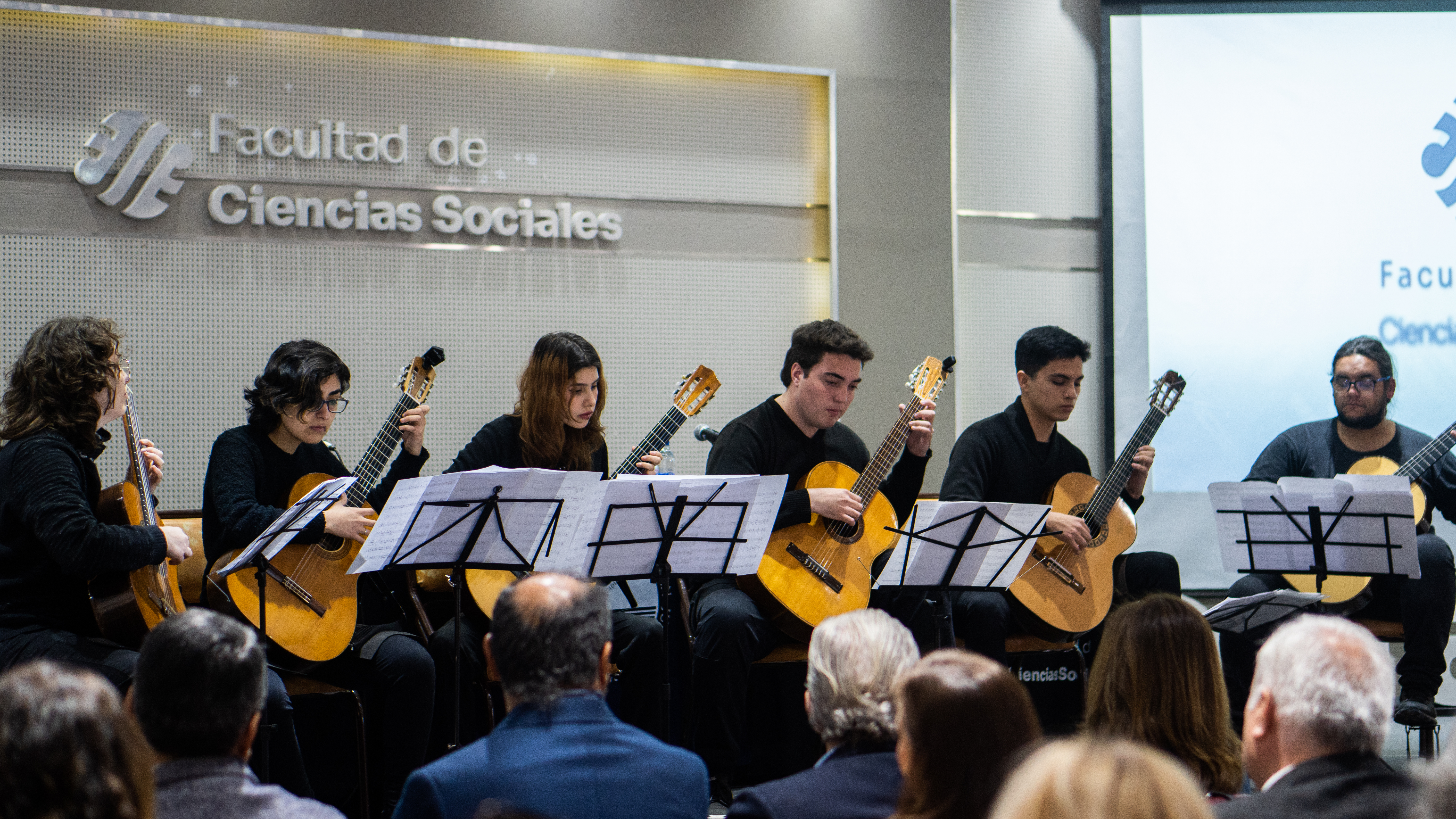Hasta el viernes 8 se lleva a cabo el encuentro de cientistas sociales de la Región Centro Oeste y binacional argentino-chileno
