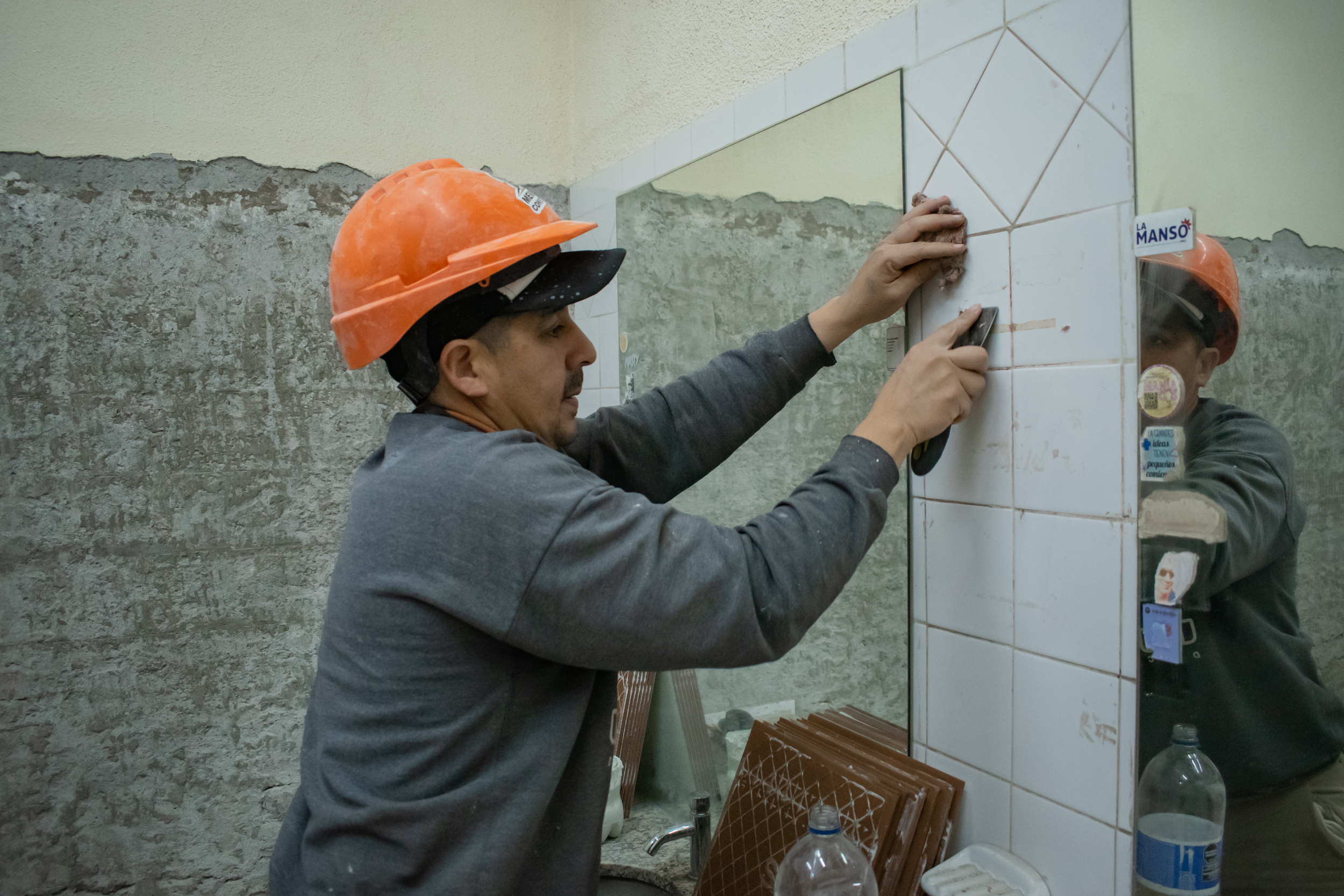 Comenzó la campaña de concientización sobre la limpieza y el cuidado de los recursos de la Facultad