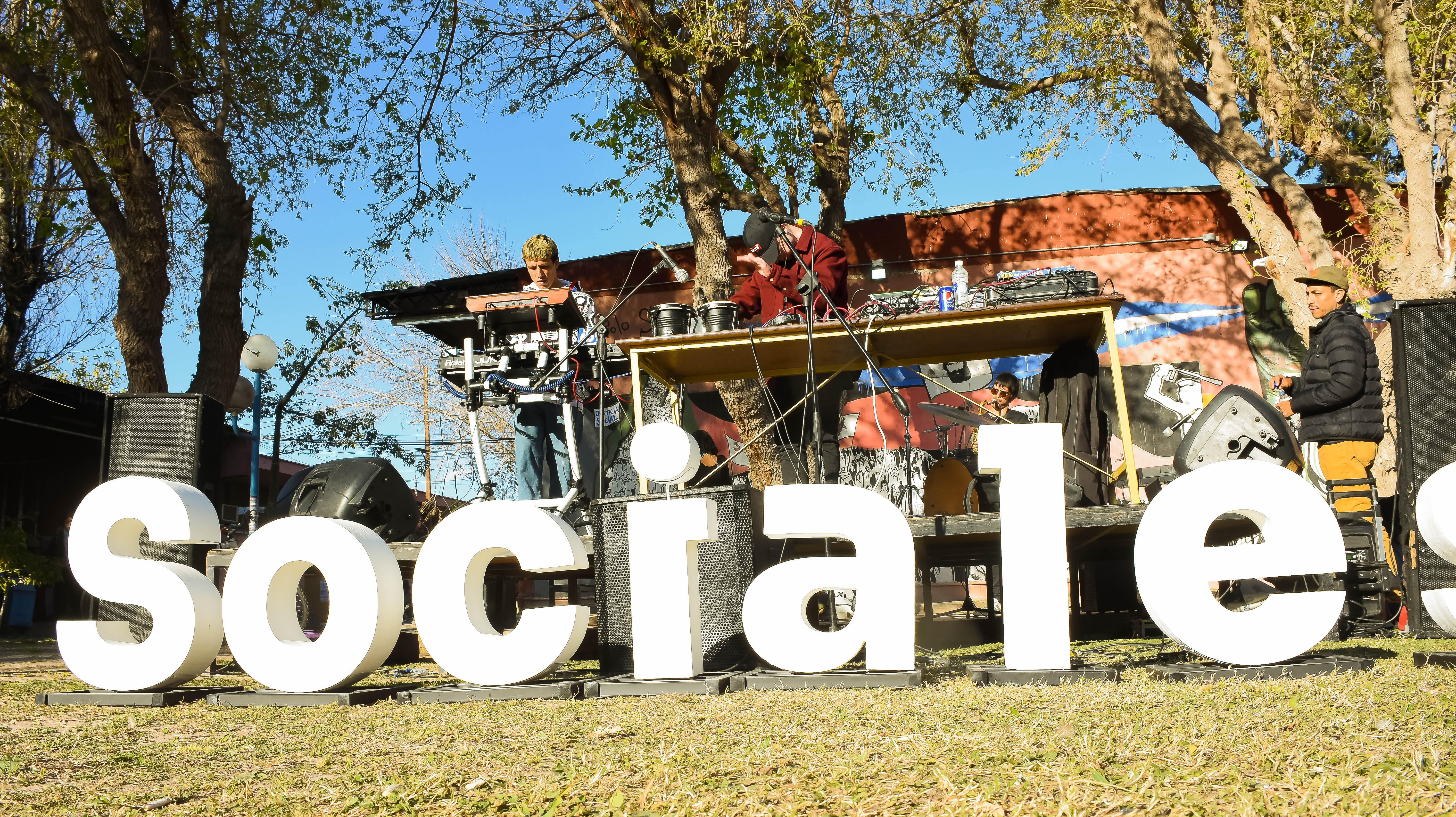 "Los cuestionamientos neoliberales actuales son un asedio al corazón democrático de la universidad pública"