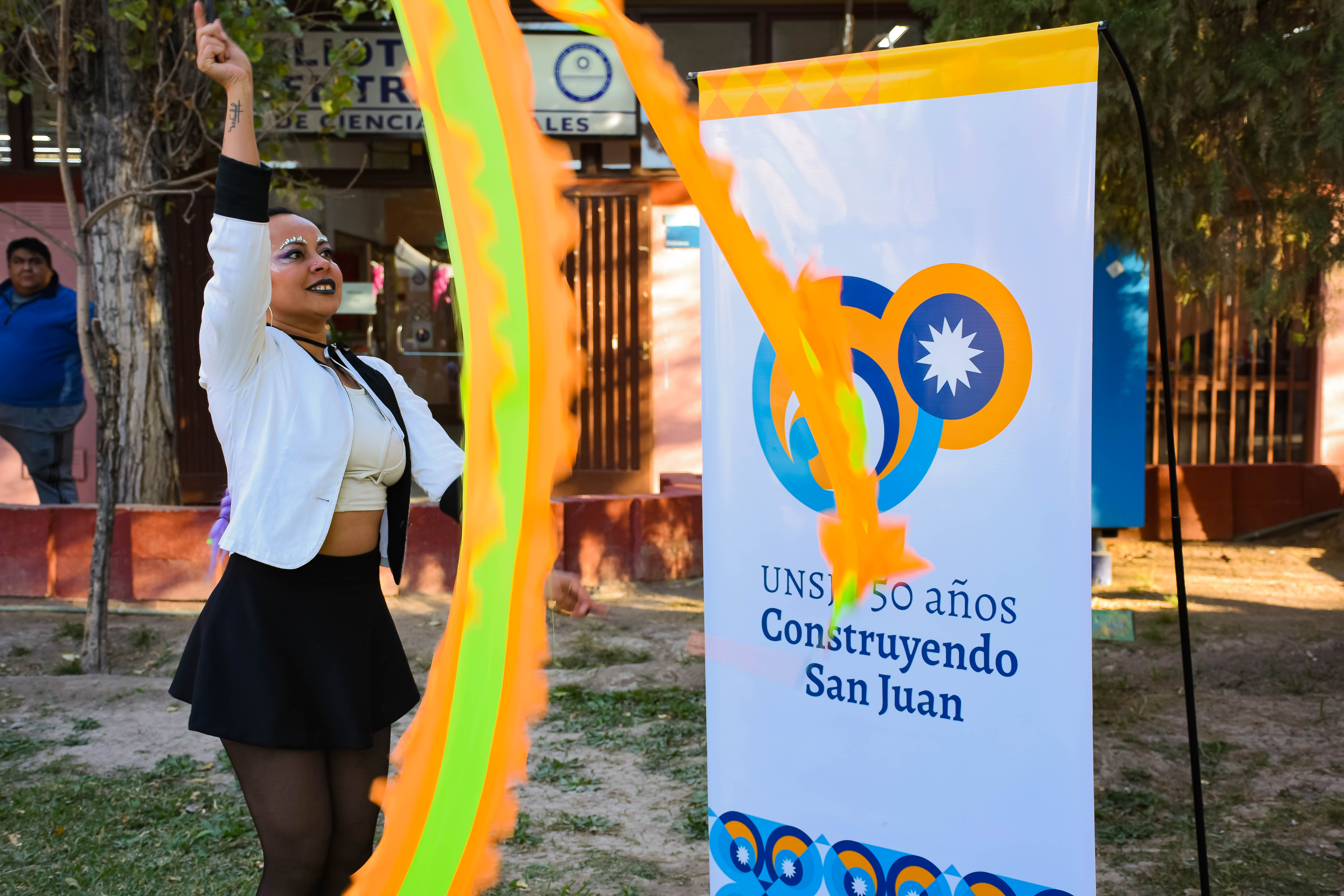 "Los cuestionamientos neoliberales actuales son un asedio al corazón democrático de la universidad pública"