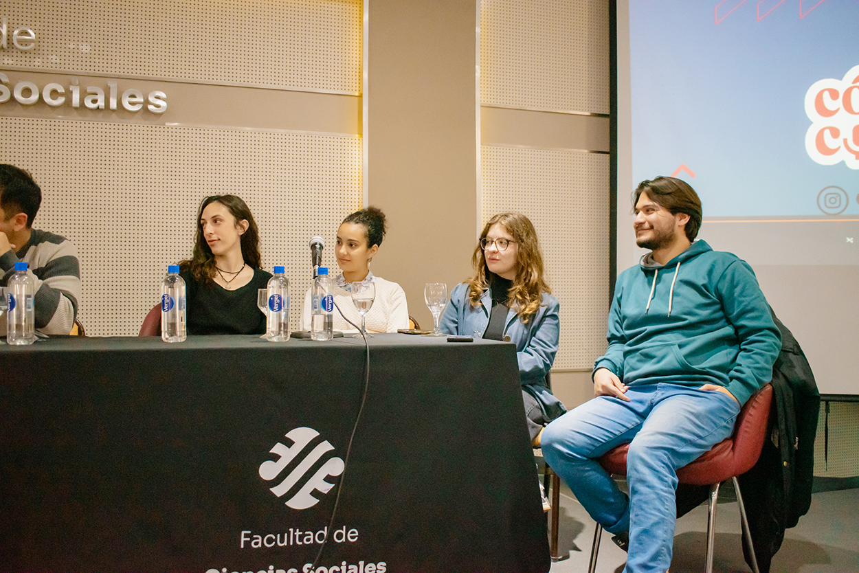 El conversatorio “El universo del streaming” puso a pensar sobre la actualidad del periodismo