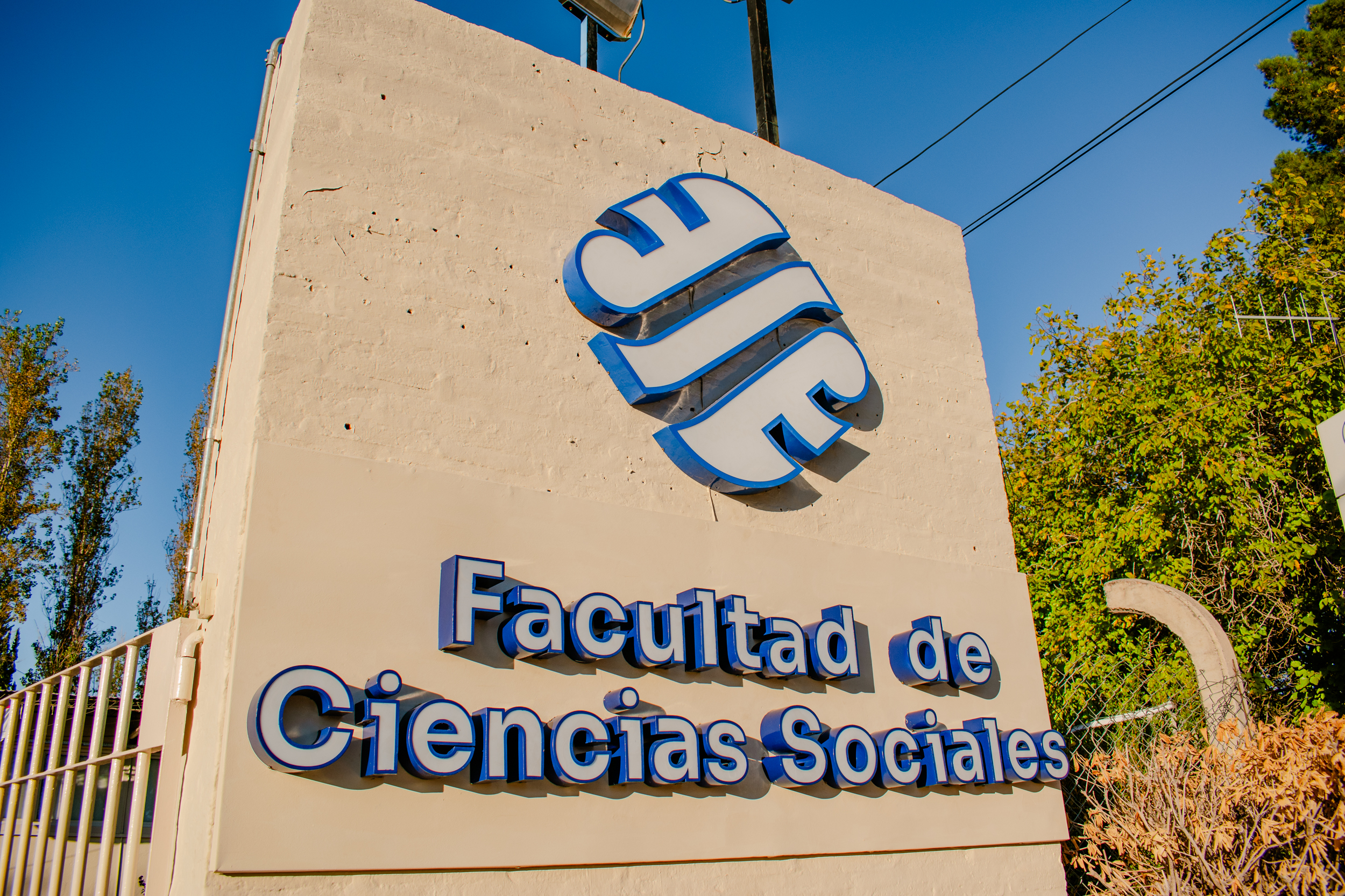 Sociales continúa con las remodelaciones y mejoras edilicias