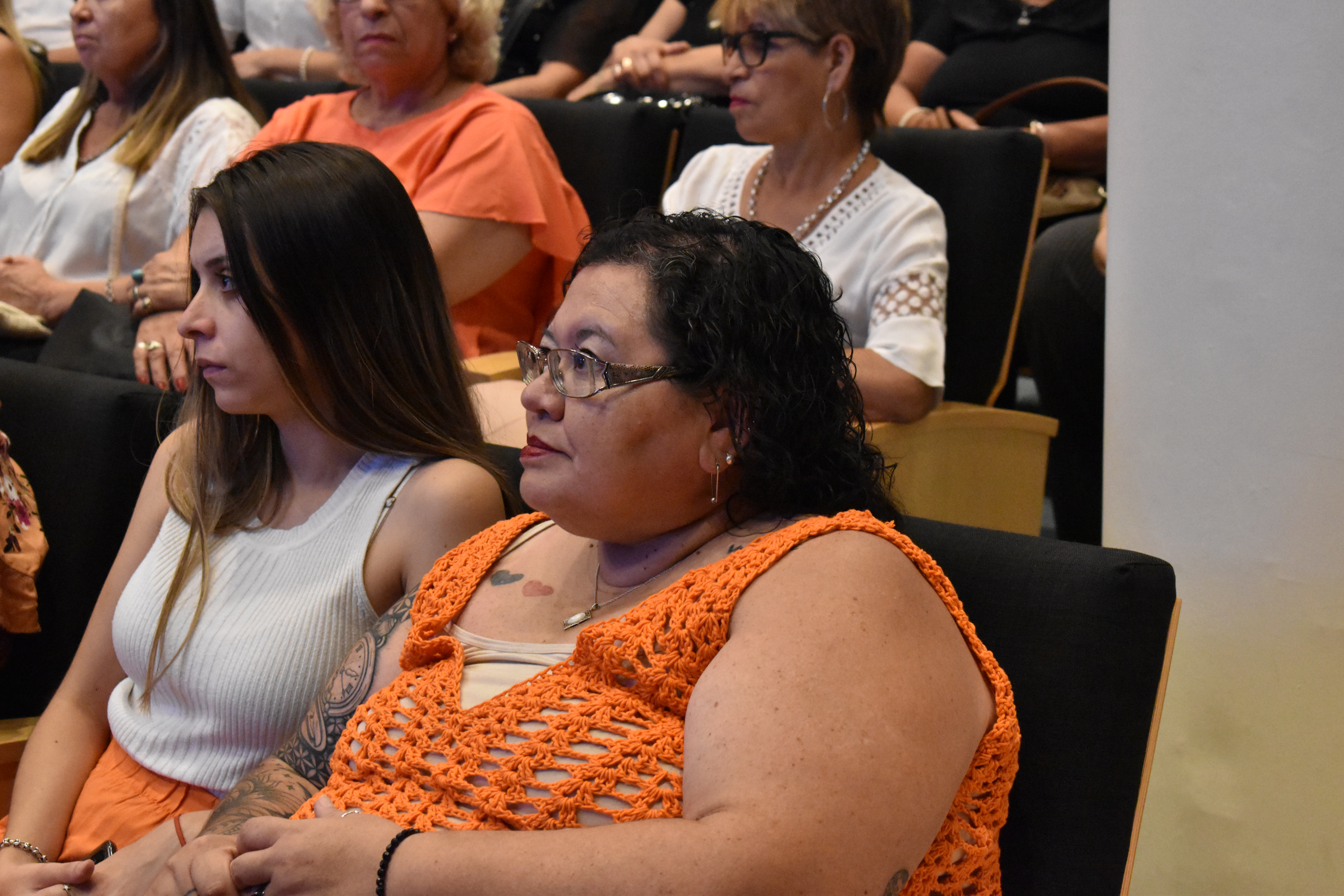 Sociales y el Ministerio de Desarrollo entregaron certificaciones a emprendedores de la economía social