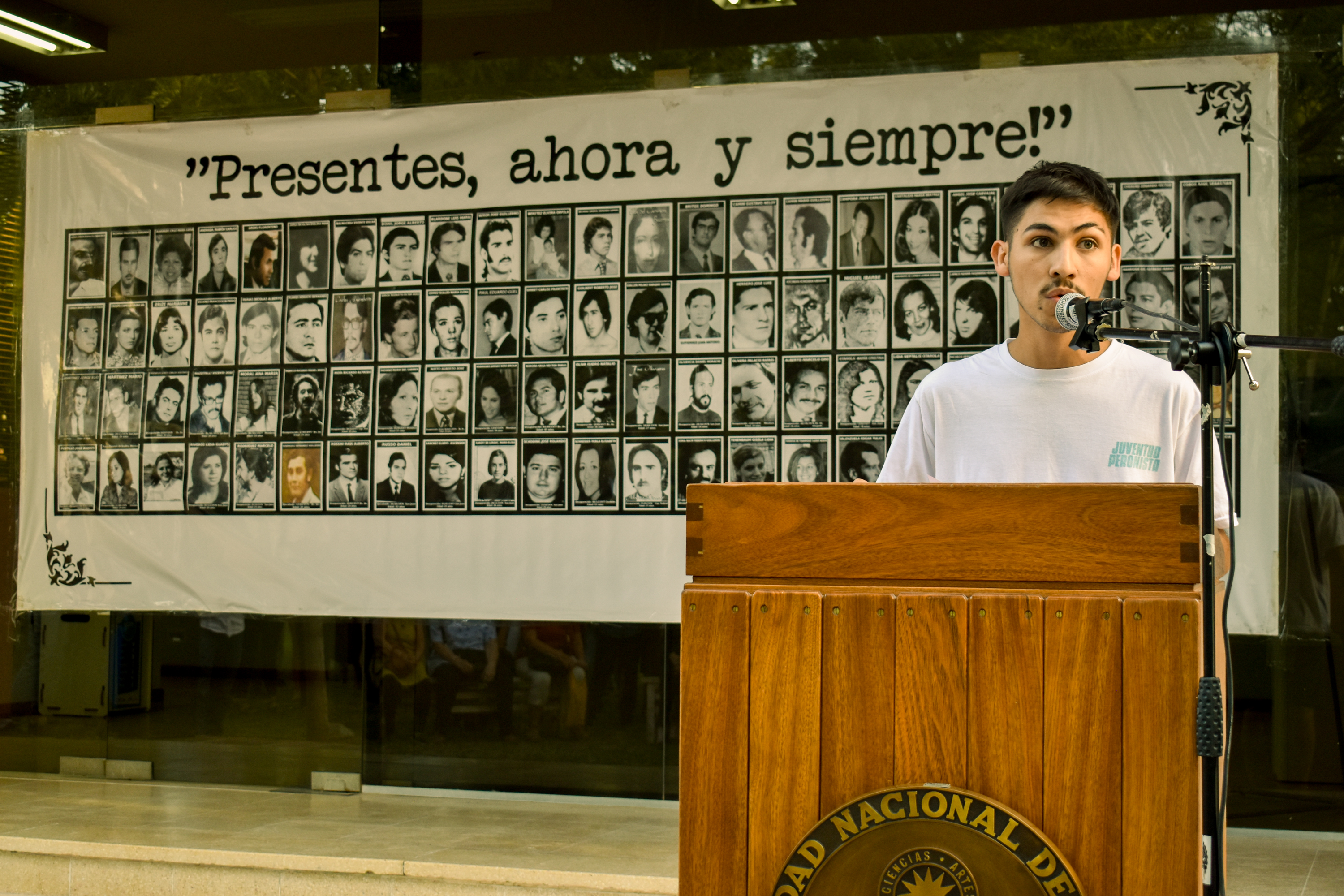 "Hoy está en disputa la memoria colectiva con la instalación de la semilla de la negación"