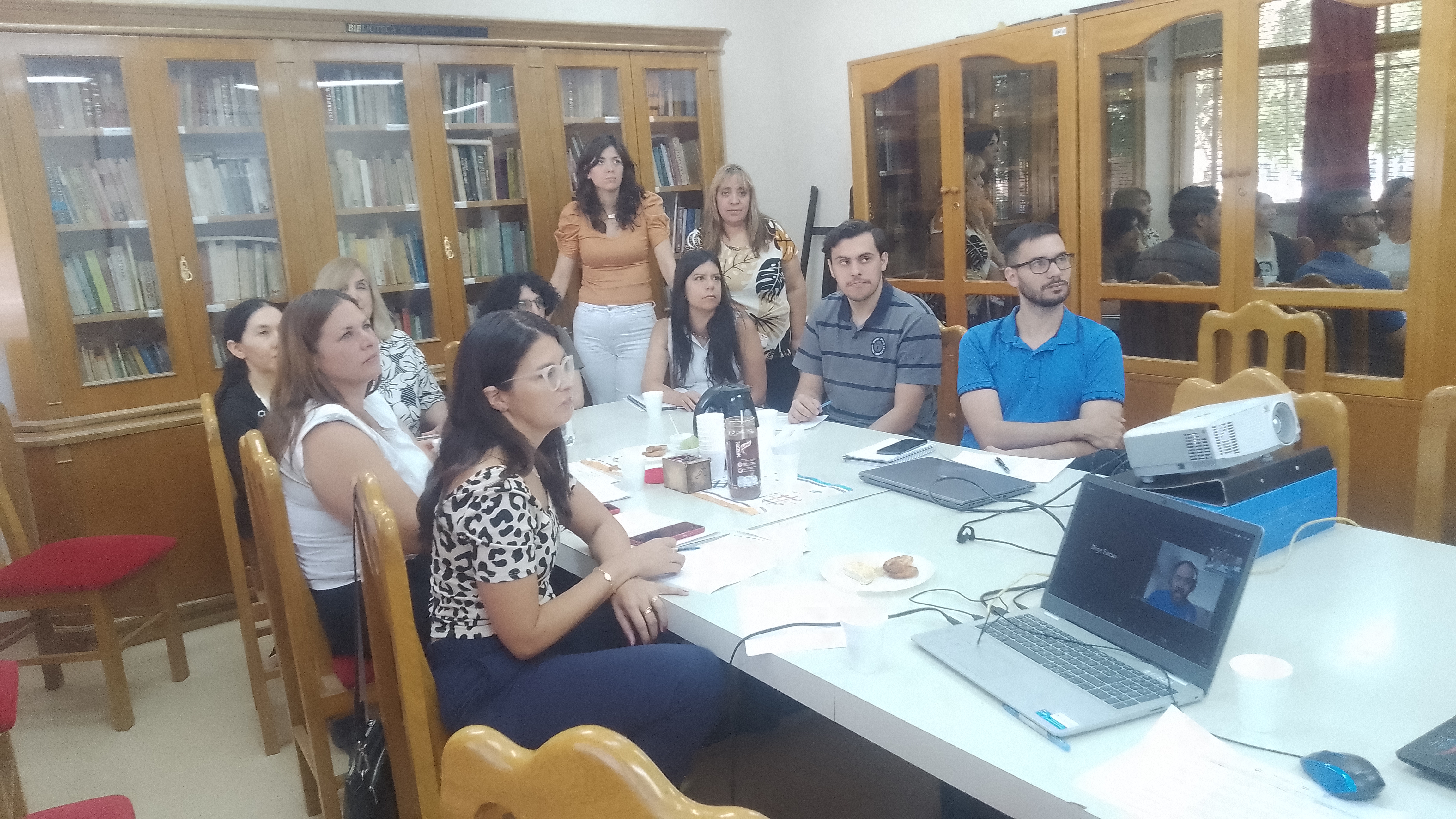 El Instituto de Investigaciones Administrativas Contables organizó un workshop sobre los efectos de los criptoactivos