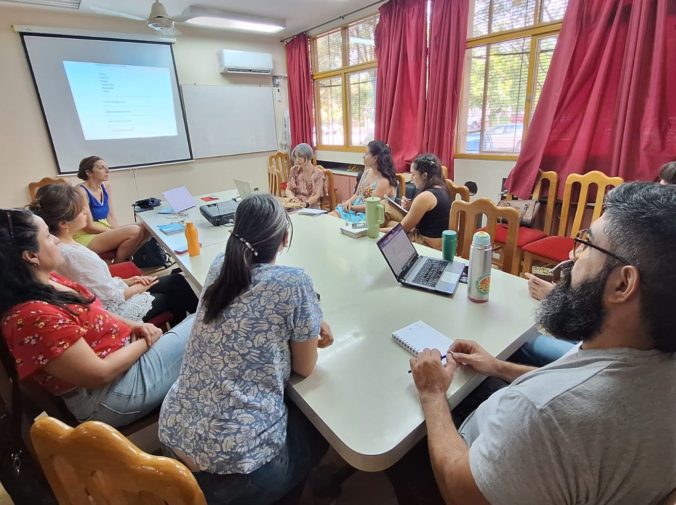 Sociales recibió la visita de autoridades del Instituto de Estadísticas y Censos de la Ciudad Autónoma de Buenos Aires 