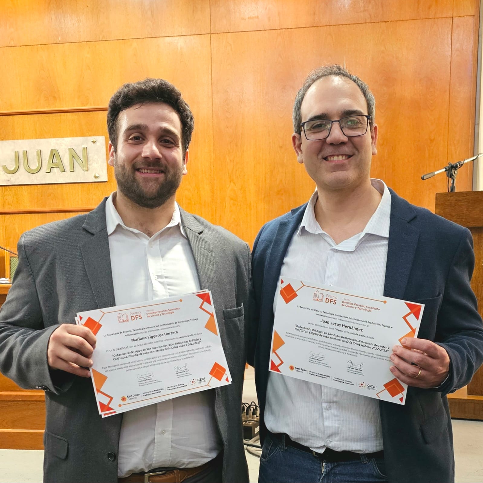 Egresado de Sociales galardonado por el premio Sarmiento