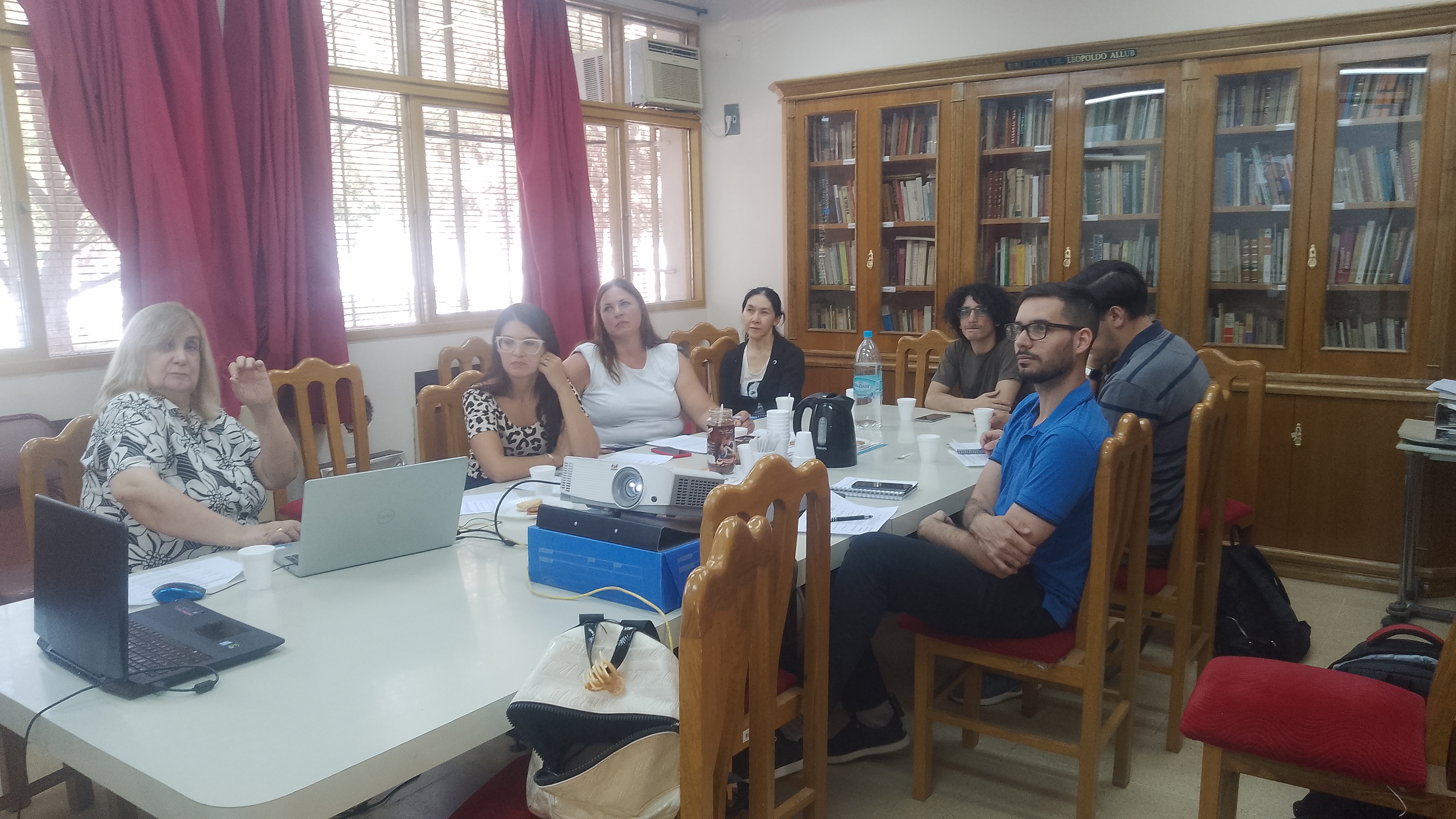 El Instituto de Investigaciones Administrativas Contables organizó un workshop sobre los efectos de los criptoactivos