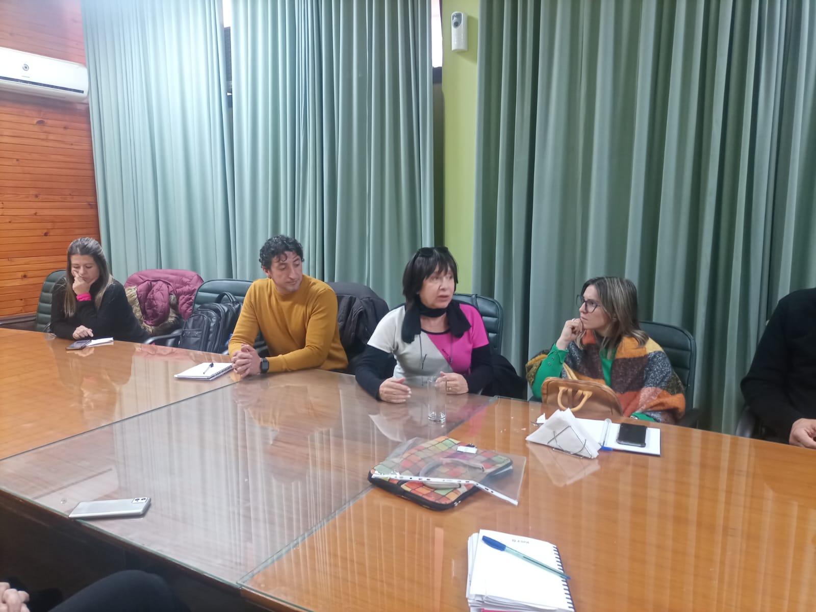 Sociales trabajará con la Universidad Nacional de San Luis en propuestas para sus docentes, egresados/as y estudiantes