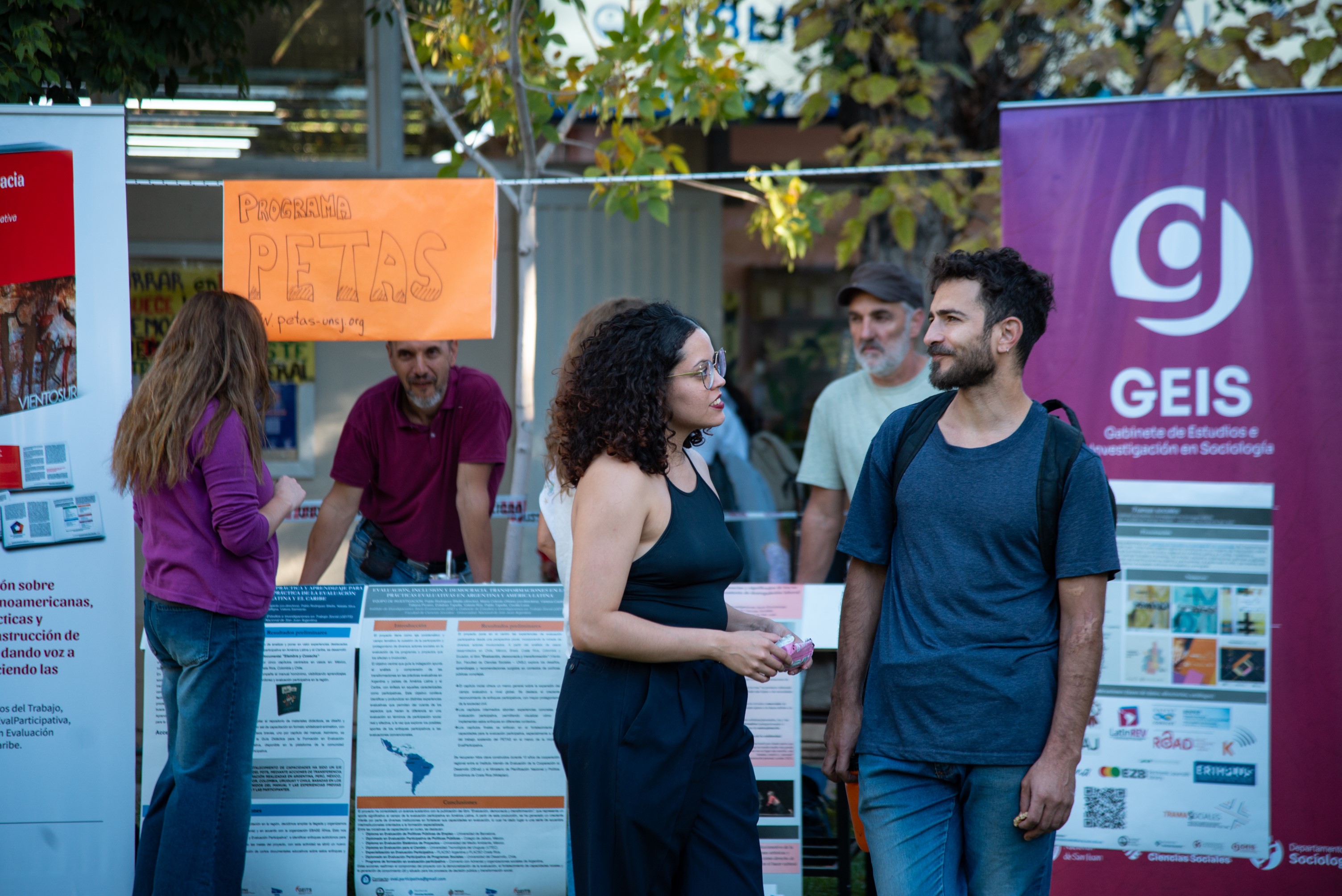 La 1° Jornada de Puertas Abiertas de investigación y estudios en Ciencias Sociales tuvo una amplia participación