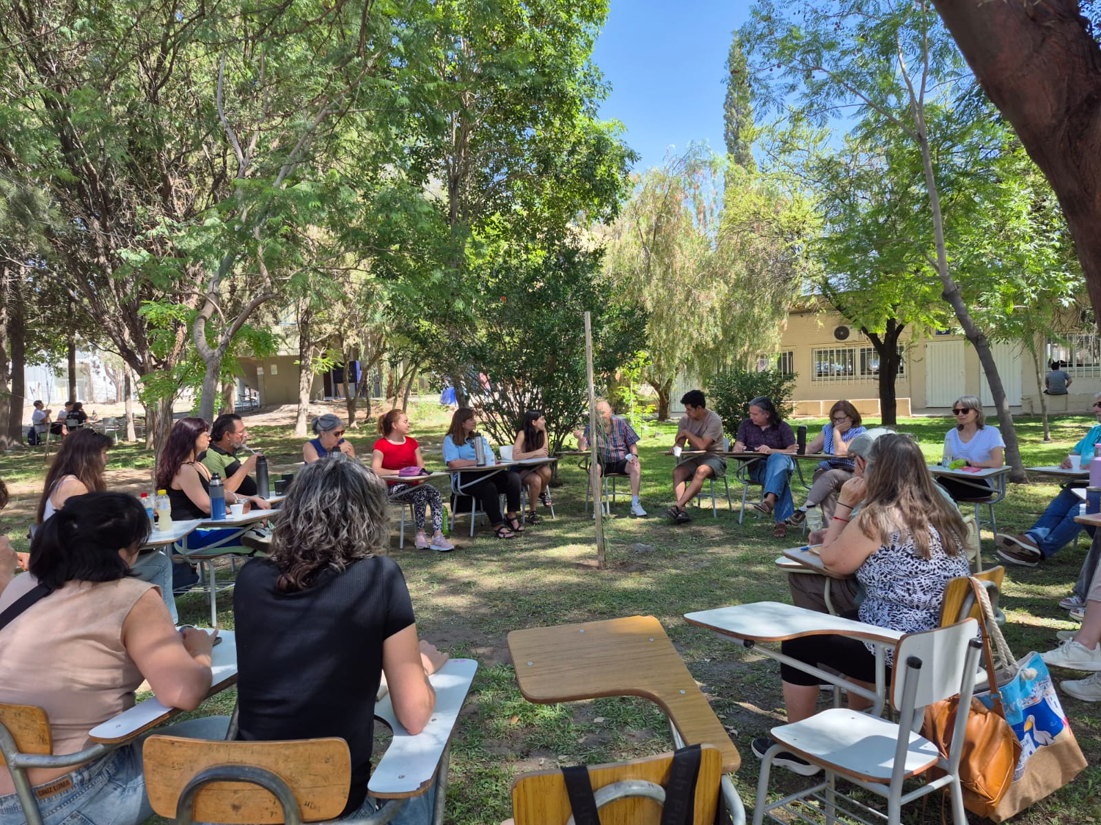Encuentro por el Día de los Derechos Humanos en el Bosque de la Memoria