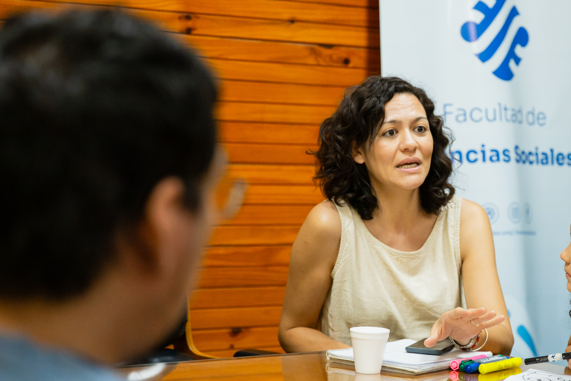 Tutores y tutoras pares de la Facultad finalizaron el año con un curso de resolución de conflictos