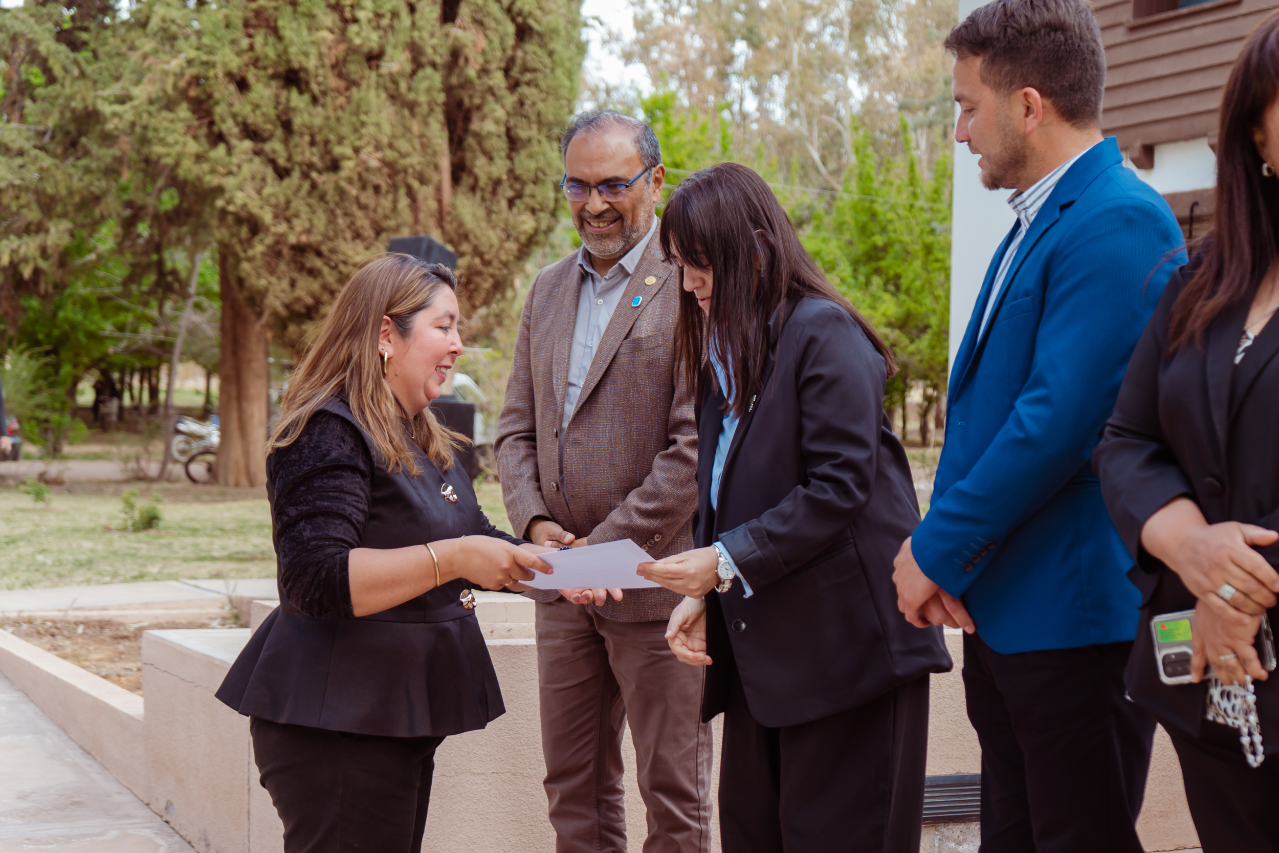 Sociales entregó los certificados de la diplomatura de extensión en Comunicación Digital para emprendedores